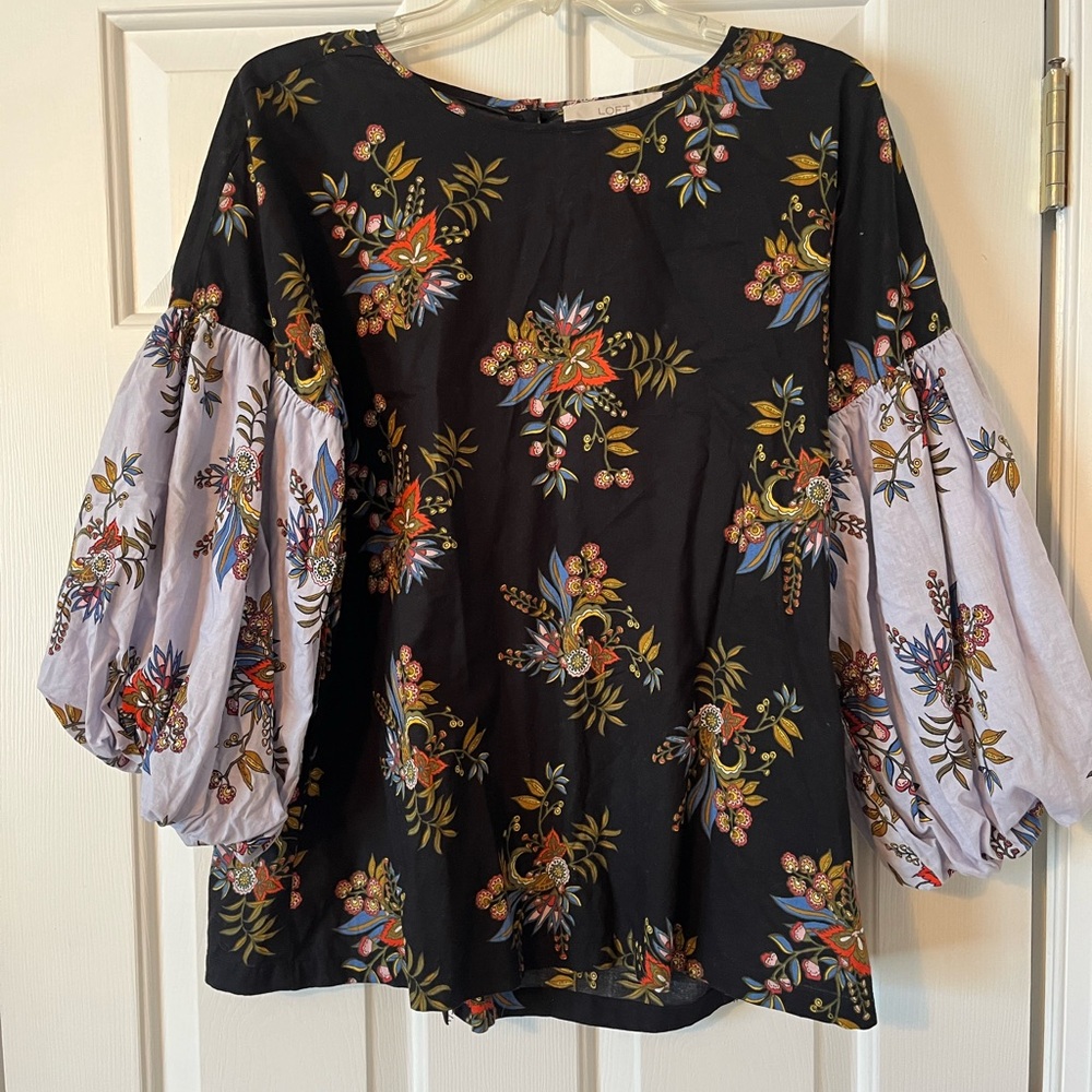Loft, top size medium
